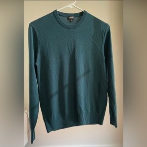Uniqlo knit sweater